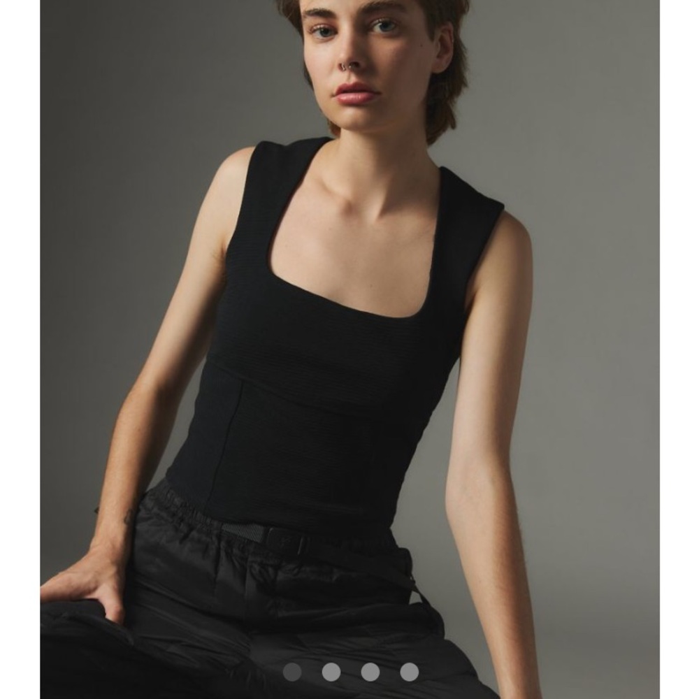 SILENCE+NOISE AYLA SQUARE TOP